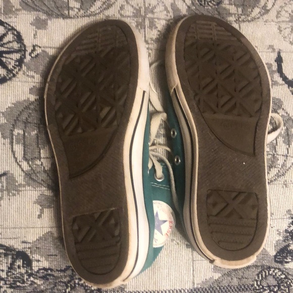 Vintage 90’s Converse Youth Size 2 - Picture 4 of 9